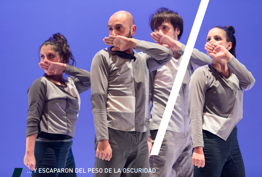 ESCENICA MOVIMIENTO FOTO